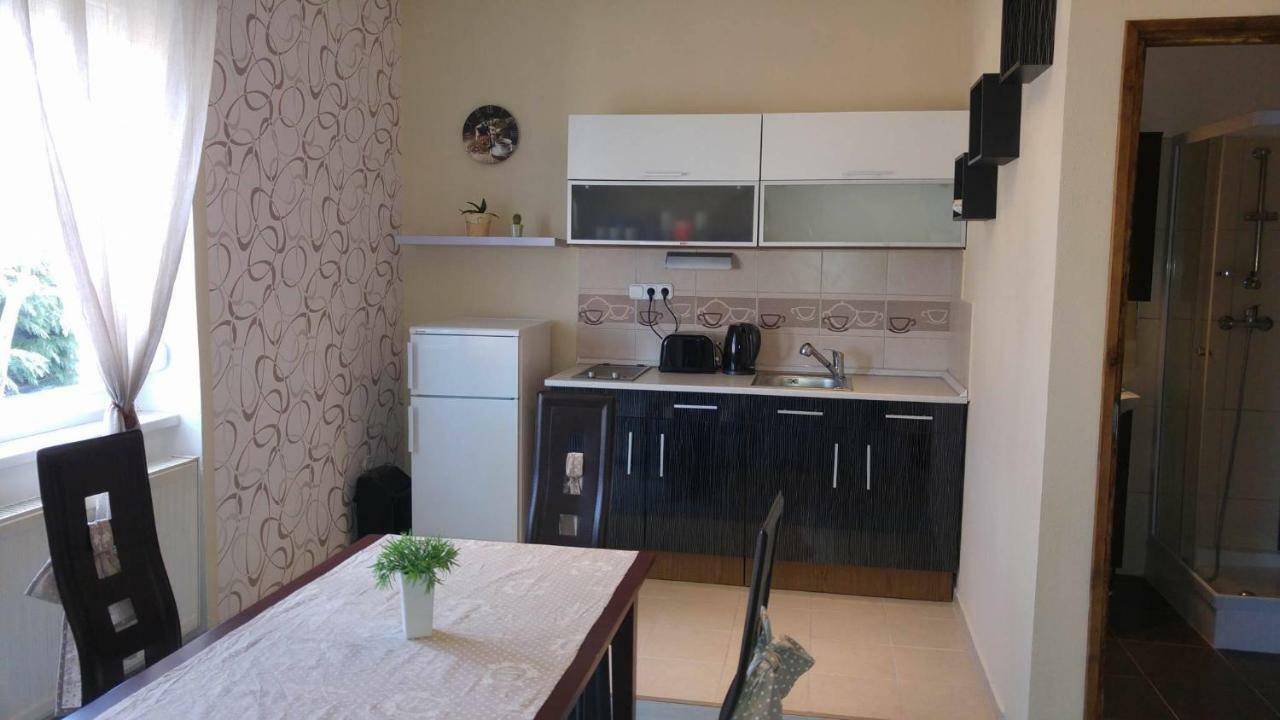 فندق 264 Lepes Vendeghaz Sárvár المظهر الخارجي الصورة